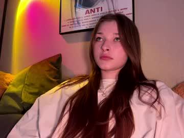 Watch lakiaeskuchen performing live on BoomCams free cam network