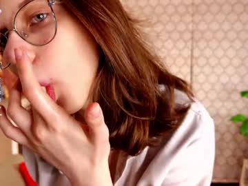 Watch lalajecks performing live on BoomCams free cam network