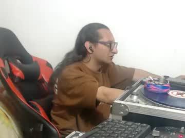 Watch latintemptation26 performing live on BoomCams free cam network