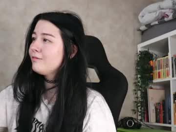 Watch lazynut performing live on BoomCams free cam network