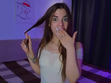 Watch leandraconcatelli performing live on BoomCams free cam network