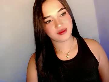 Watch lebo_might performing live on BoomCams free cam network