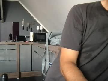 Watch lennn895 performing live on BoomCams free cam network
