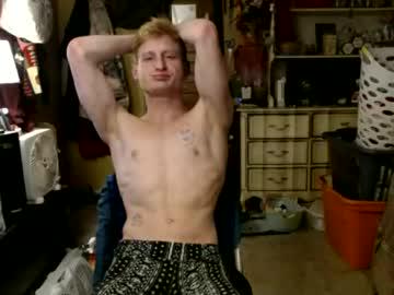 Watch leo_allen performing live on BoomCams free cam network