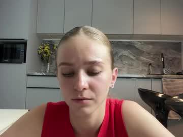 Watch leona_grand performing live on BoomCams free cam network