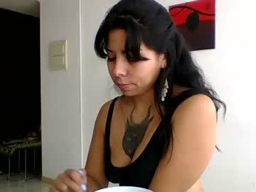 Watch leonorfox performing live on BoomCams free cam network