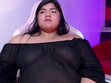 Watch li_arellano performing live on BoomCams free cam network