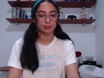 Watch liaa_cute_ performing live on BoomCams free cam network