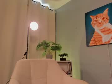 Watch liapearce performing live on BoomCams free cam network