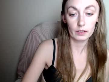 Watch liasais_ performing live on BoomCams free cam network
