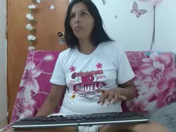 Watch libelula_clark performing live on BoomCams free cam network