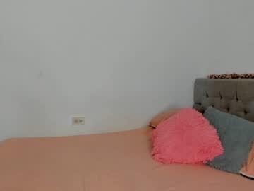Watch lightshine_ performing live on BoomCams free cam network