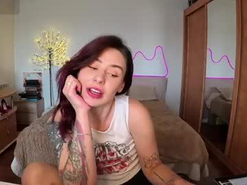 Watch lilcamomile performing live on BoomCams free cam network