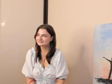 Watch lilchaosbaby performing live on BoomCams free cam network