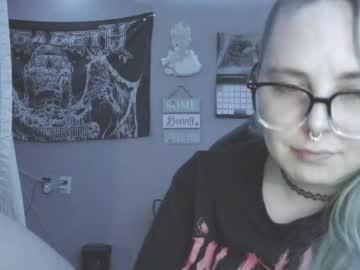Watch lilemmy1999 performing live on BoomCams free cam network