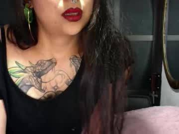 Watch lilith_ryuzaki performing live on BoomCams free cam network