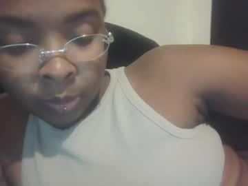 Watch lilitheart performing live on BoomCams free cam network