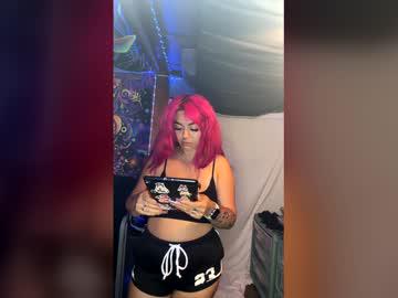 Watch lilmystiq performing live on BoomCams free cam network