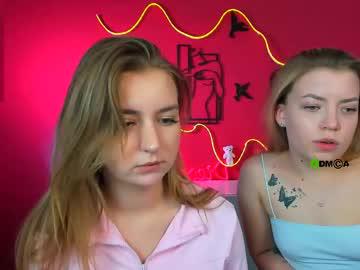 Watch lina_moone performing live on BoomCams free cam network