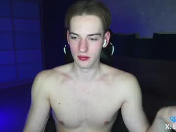 Watch litmate performing live on BoomCams free cam network