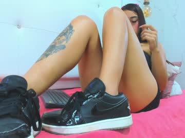 Watch little_jenni performing live on BoomCams free cam network