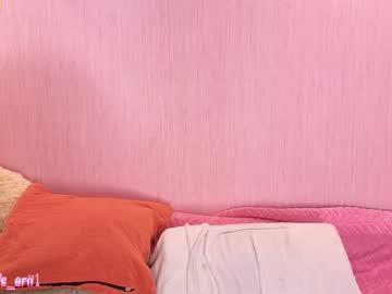 Watch littlearii performing live on BoomCams free cam network