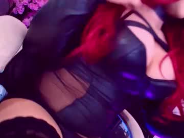 Watch lizagothdoll performing live on BoomCams free cam network