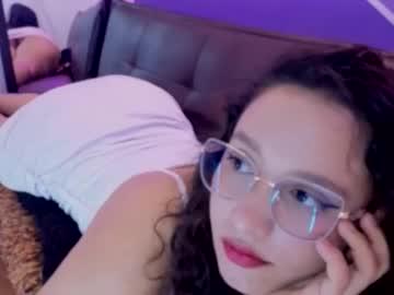 Watch lizcatalina performing live on BoomCams free cam network