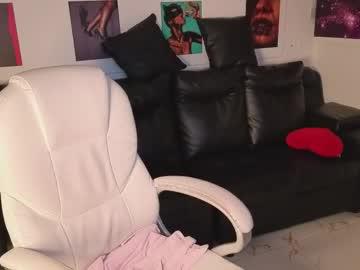 Watch loly_marce performing live on BoomCams free cam network
