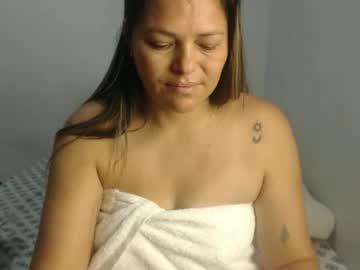 Watch lolyta_mature1 performing live on BoomCams free cam network