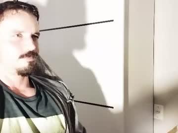 Watch lookaz4010 performing live on BoomCams free cam network