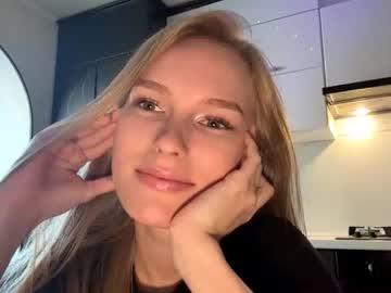 Watch lourdeswaggoner performing live on BoomCams free cam network