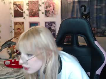 Watch lovely_cass performing live on BoomCams free cam network