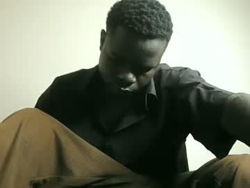 Watch lovelyandsexy256 performing live on BoomCams free cam network