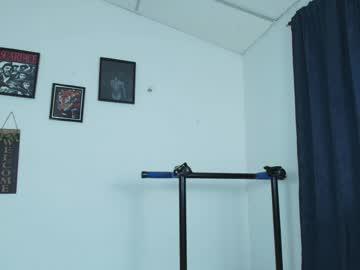 Watch lover_fitnessboy performing live on BoomCams free cam network