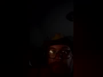 Watch lovetoeatpussy1234567 performing live on BoomCams free cam network
