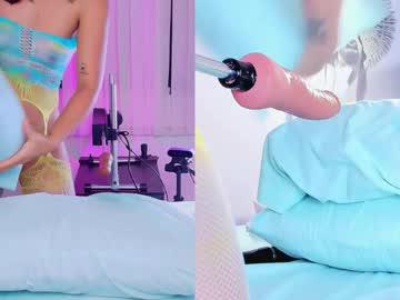 Watch loving__lauren performing live on BoomCams free cam network