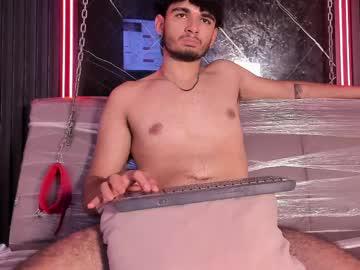 Watch lucasthomson_ performing live on BoomCams free cam network