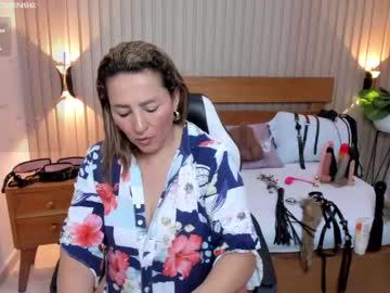 Watch luciana_ballesteros performing live on BoomCams free cam network