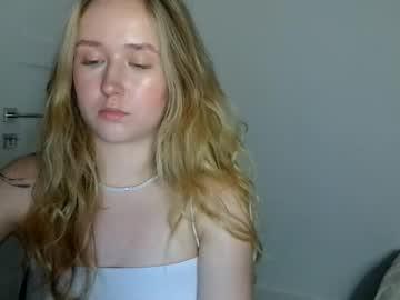 Watch lulu_baby1 performing live on BoomCams free cam network