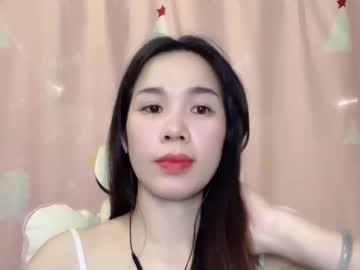Watch luna4739 performing live on BoomCams free cam network