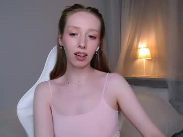 Watch luna_insanity performing live on BoomCams free cam network