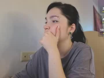 Watch luna_moon14 performing live on BoomCams free cam network