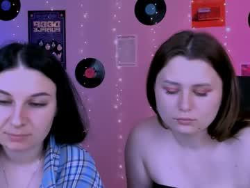 Watch luna_noct performing live on BoomCams free cam network