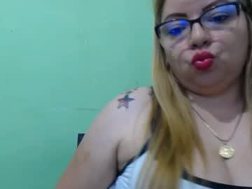 Watch lunay_hot performing live on BoomCams free cam network