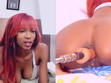 Watch lunna_thomson performing live on BoomCams free cam network