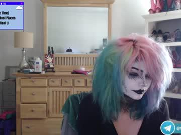 Watch lunobbione performing live on BoomCams free cam network