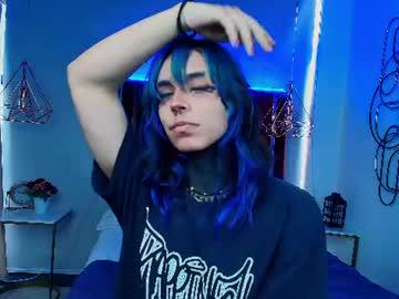 Watch luxiel_ performing live on BoomCams free cam network