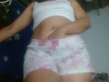 Watch luzzy_cam performing live on BoomCams free cam network