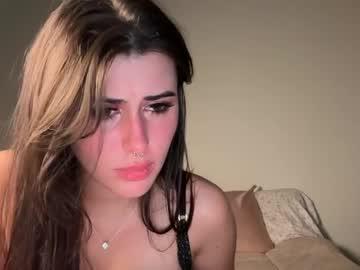 Watch lylagray performing live on BoomCams free cam network
